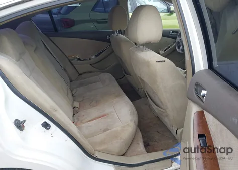 2007 Nissan Altima 2.5 S из США, поврежденный, VIN 1N4AL21E27C117224